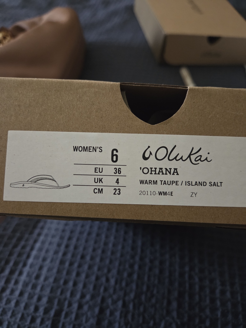 OluKai 'Ohana Flip Flops - Warm Taupe & Island Salt
